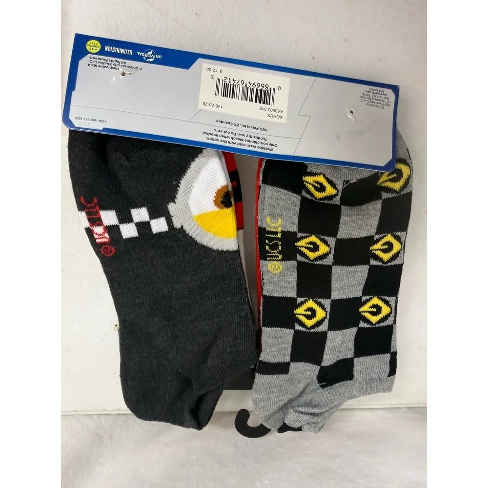 6 Pair Boys Illumination's Despicable Me 4 No-Show Socks.size L (Shoe size 4-10)